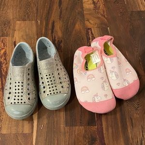 Lot of 2 toddler shoes size 9